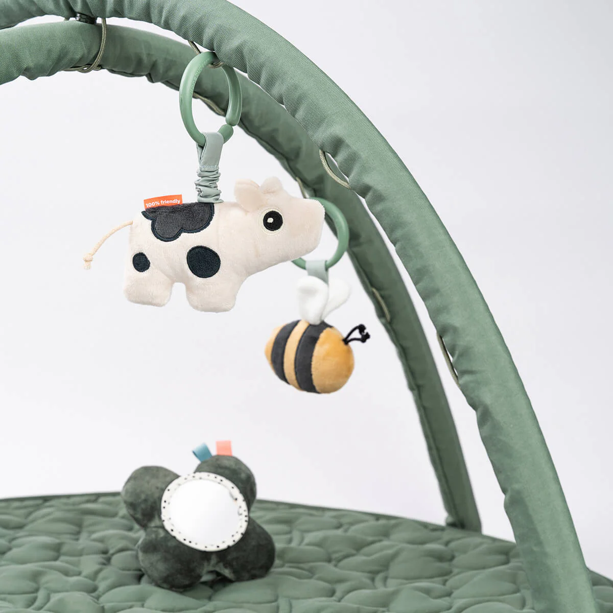 Done By Deer - Speeltapijt Tiny Farm Green | Activiteitengym - Image 2