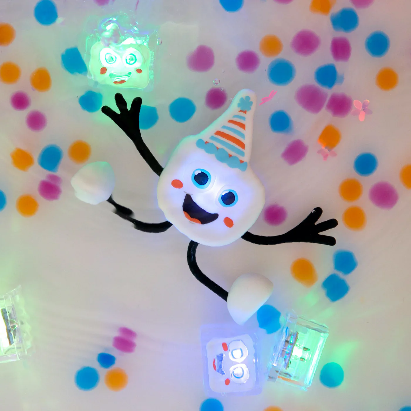 Glo Pals - Badspeeltje Met Licht Light Up | Party White - Image 7