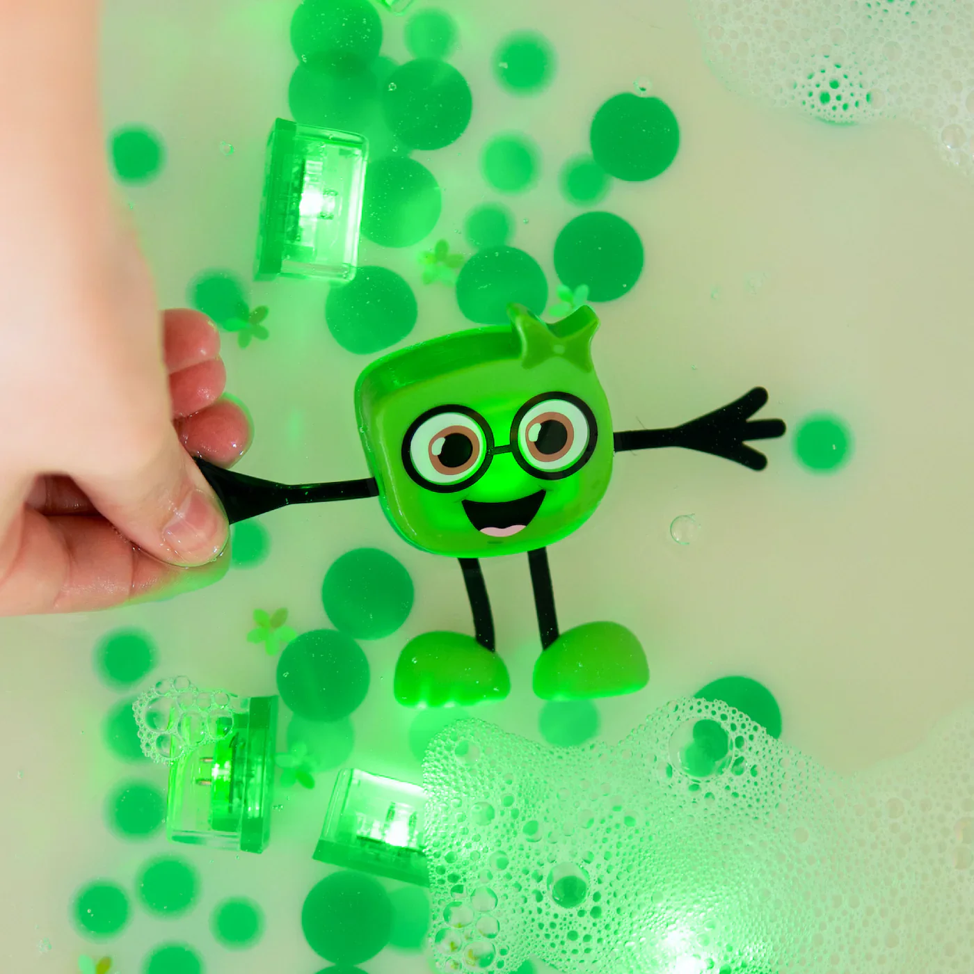 Glo Pals - Badspeeltje Met Licht Light Up | Pippa Green - Image 3