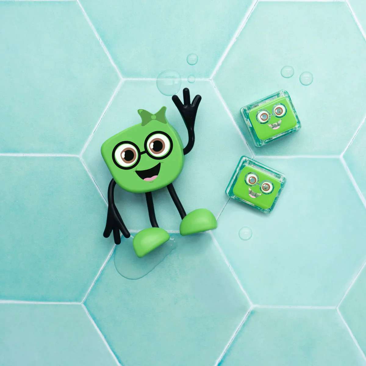 Glo Pals - Badspeeltje Met Licht Light Up | Pippa Green - Image 5