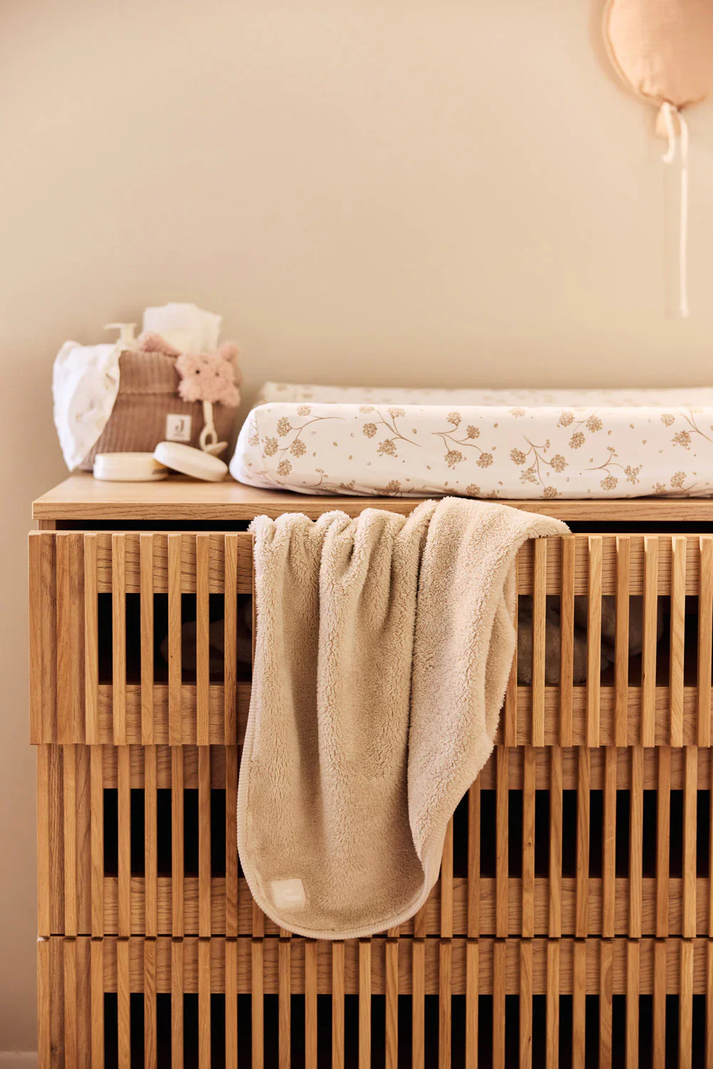 Jollein - Deken Ledikant 100 x 150 cm Basic Jersey Sherpa | Warm Sand - Image 7