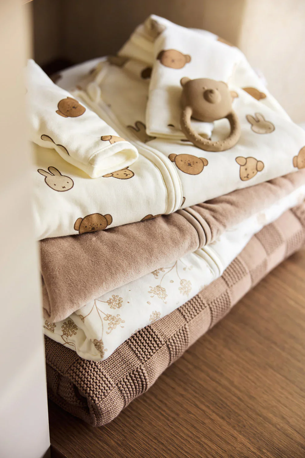 Jollein - Slaapzak 60cm Velvet Afritsbare Mouw | Milky Coffee - Image 5