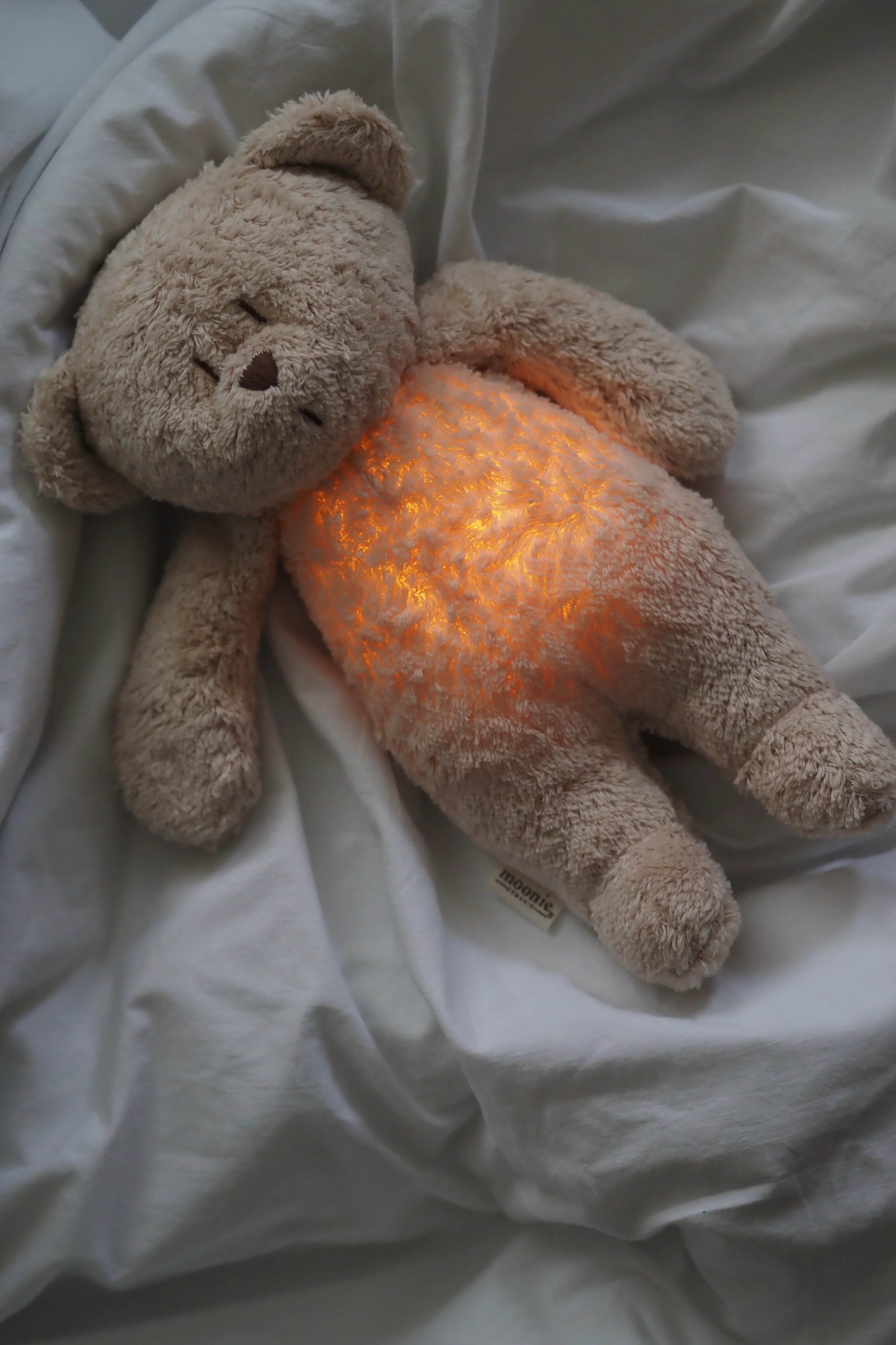 Knuffel The Humming Bear Licht + Geluid 2.0 Sand Natur - Image 4