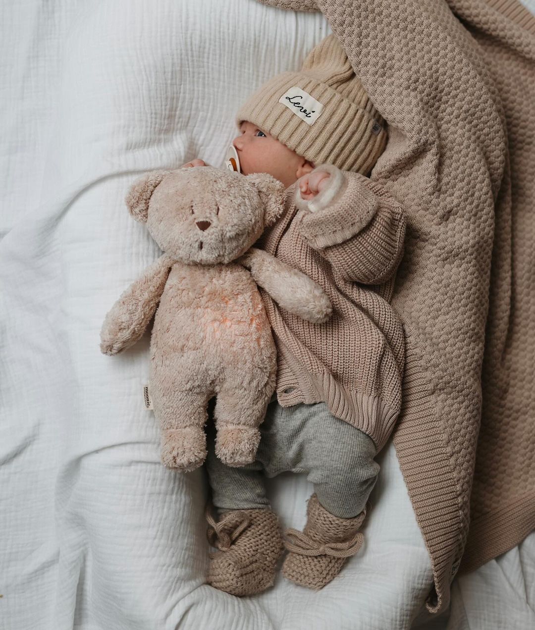 Knuffel The Humming Bear Licht + Geluid 2.0 Sand Natur - Image 8