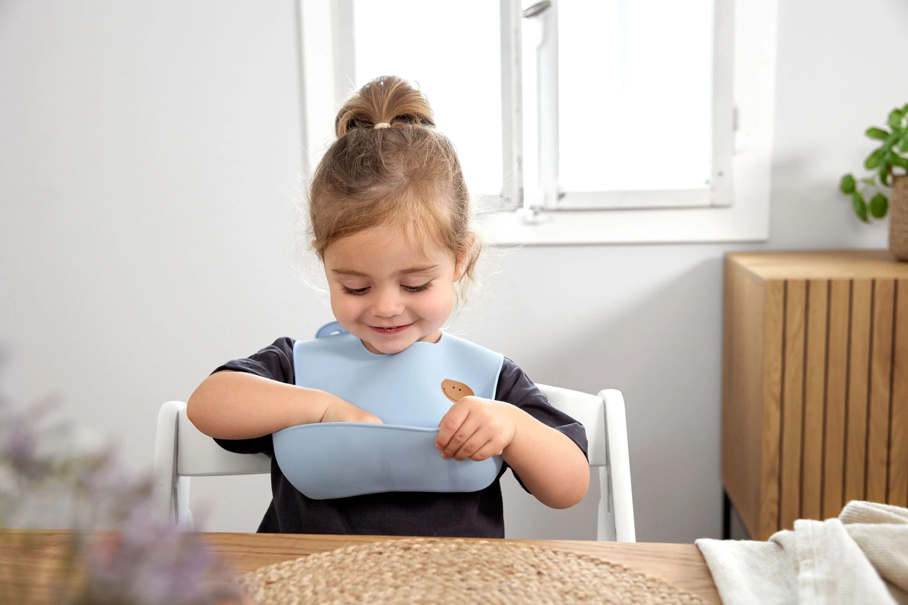 Lassig – Silicone Slab Happy Rascals Smile | Sky Blue - Image 4