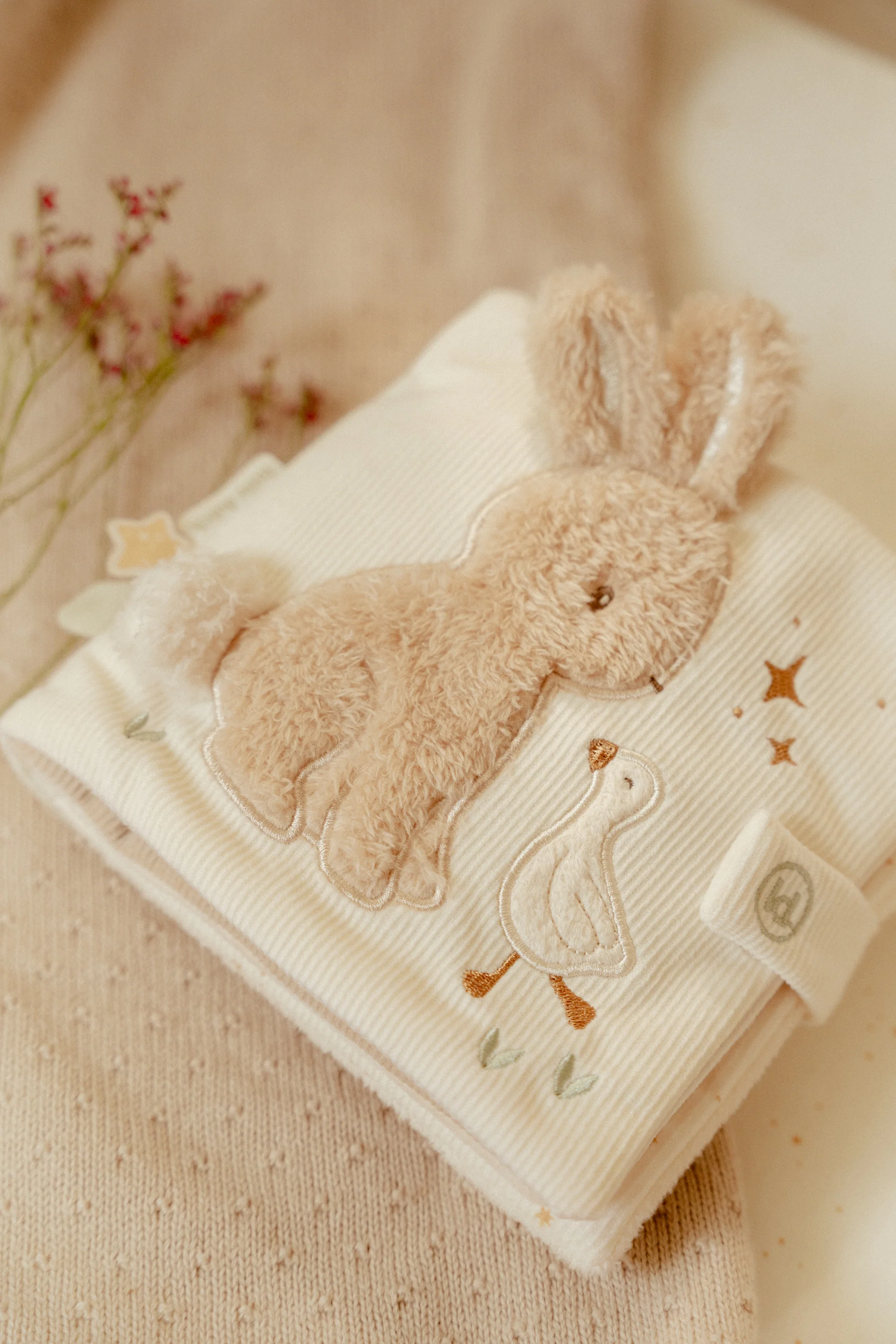 Little Dutch - Activiteitenboekje Newborn Naturals | Zacht Speelboek - Image 5
