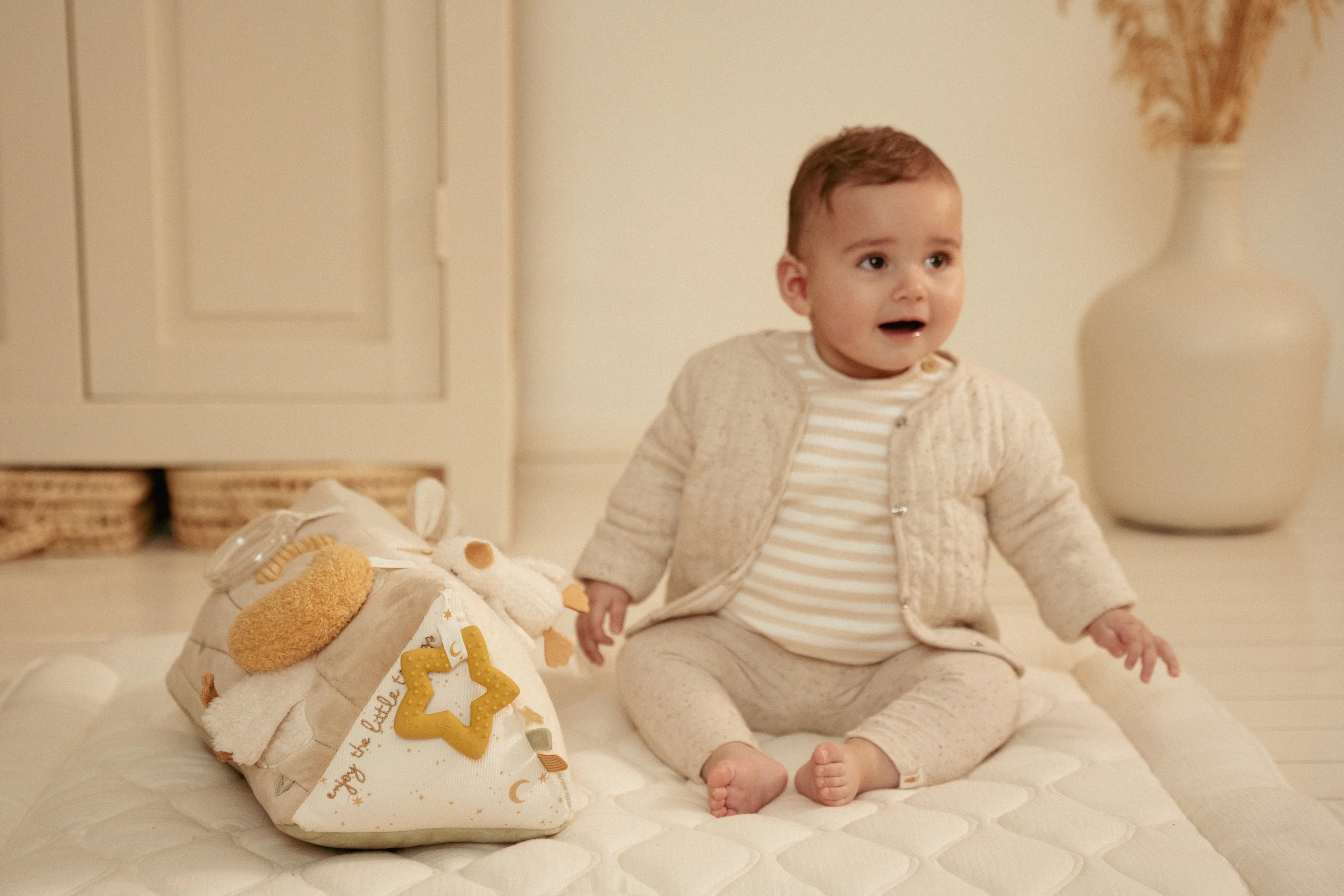 Little Dutch - Activiteitendriehoek Newborn Naturals | Speel & Ontdek - Image 9