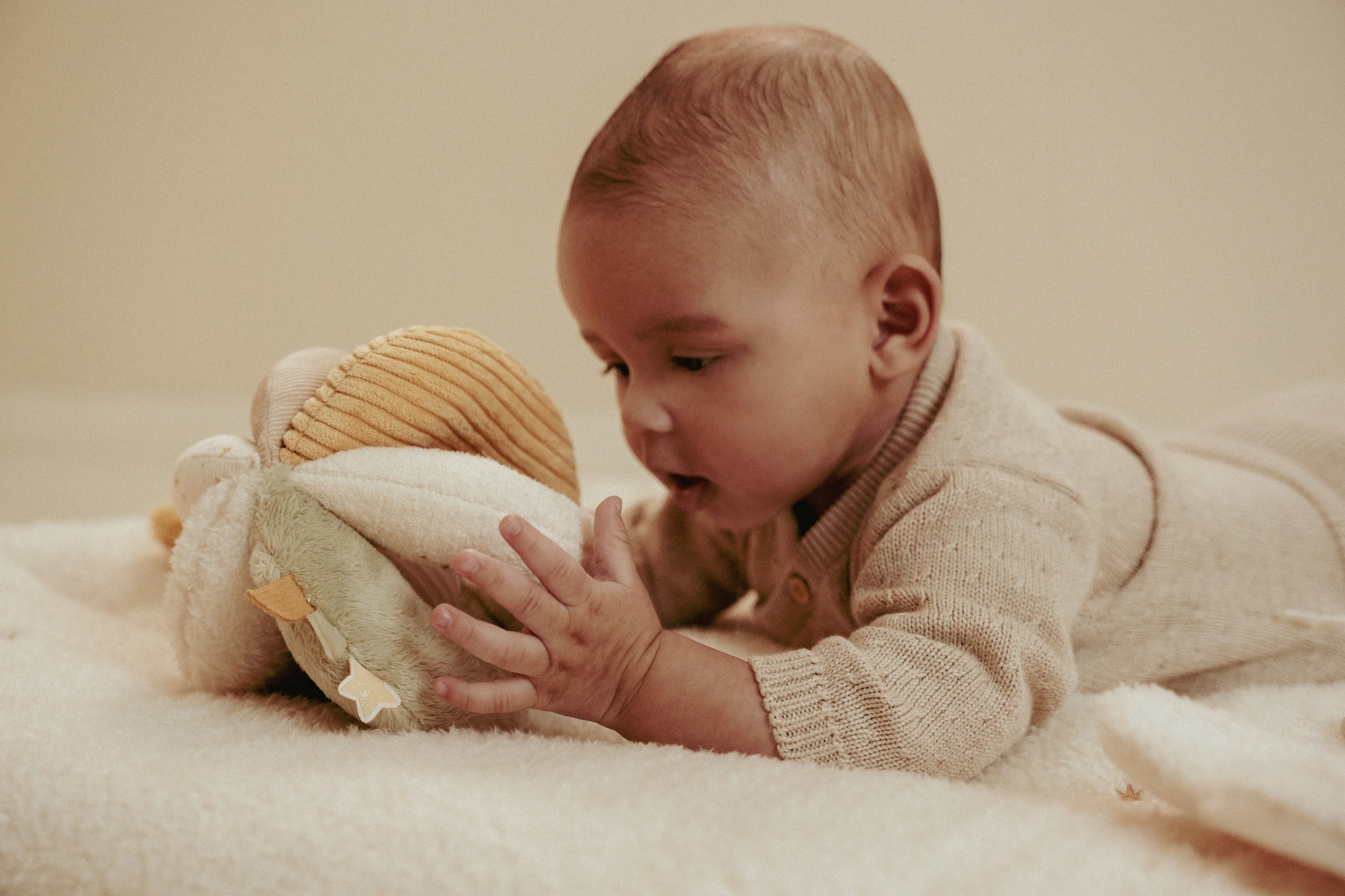 Little Dutch - Grijpbal Newborn Naturals | Zacht & Stimulerend - Image 4