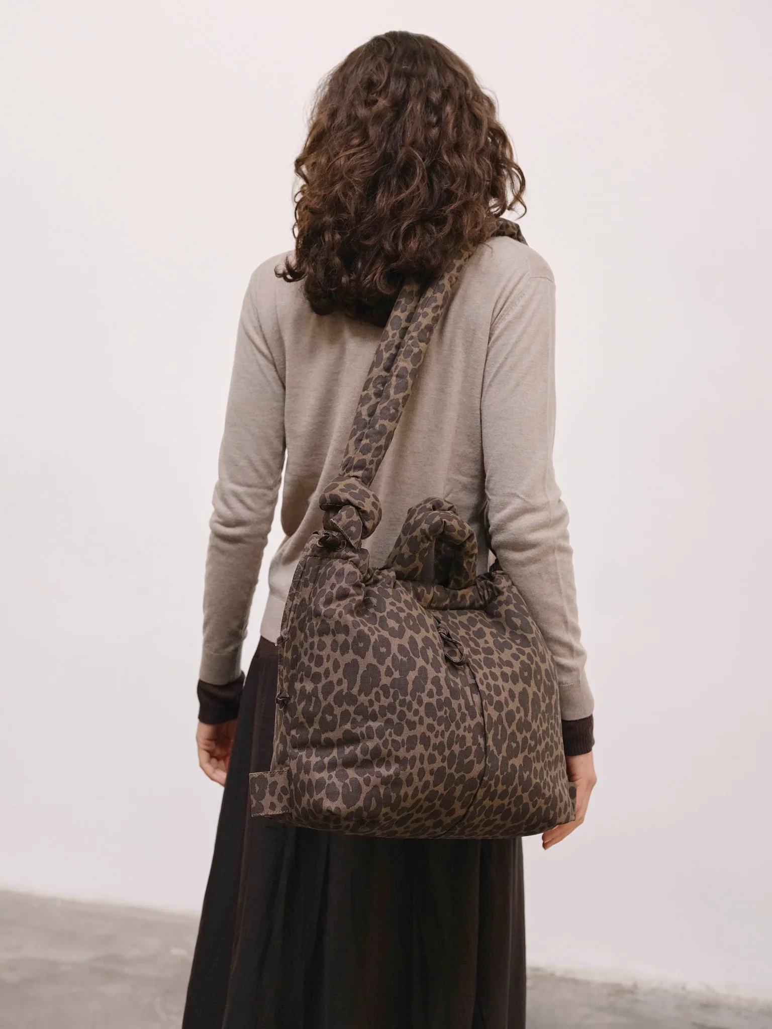 Olend - Tas Ona Soft Bag | Leopard - Image 3