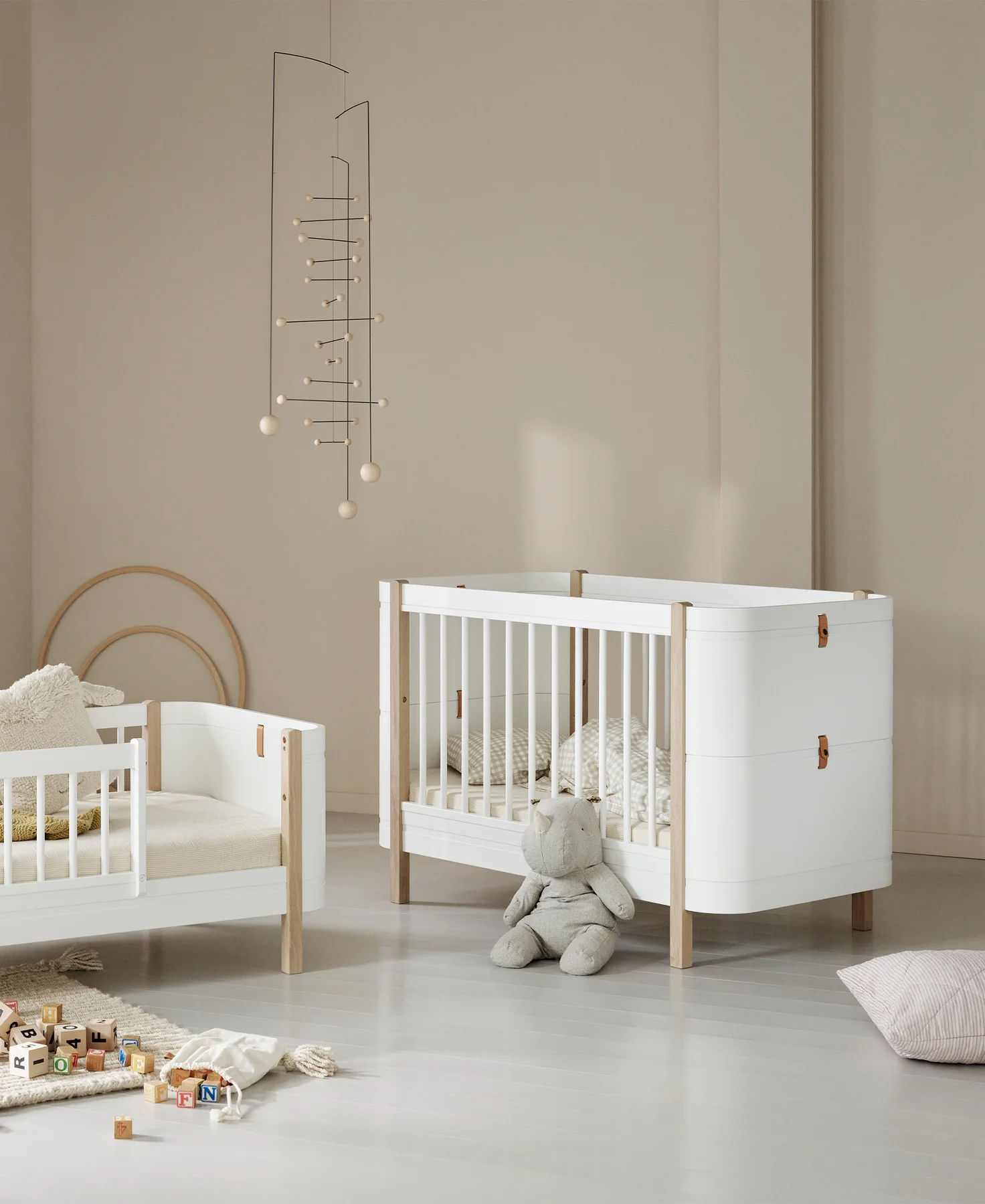 Oliver Furniture Mini+ Wood White / Oak Bed met Conversieset | Van Baby tot Junior - Image 5