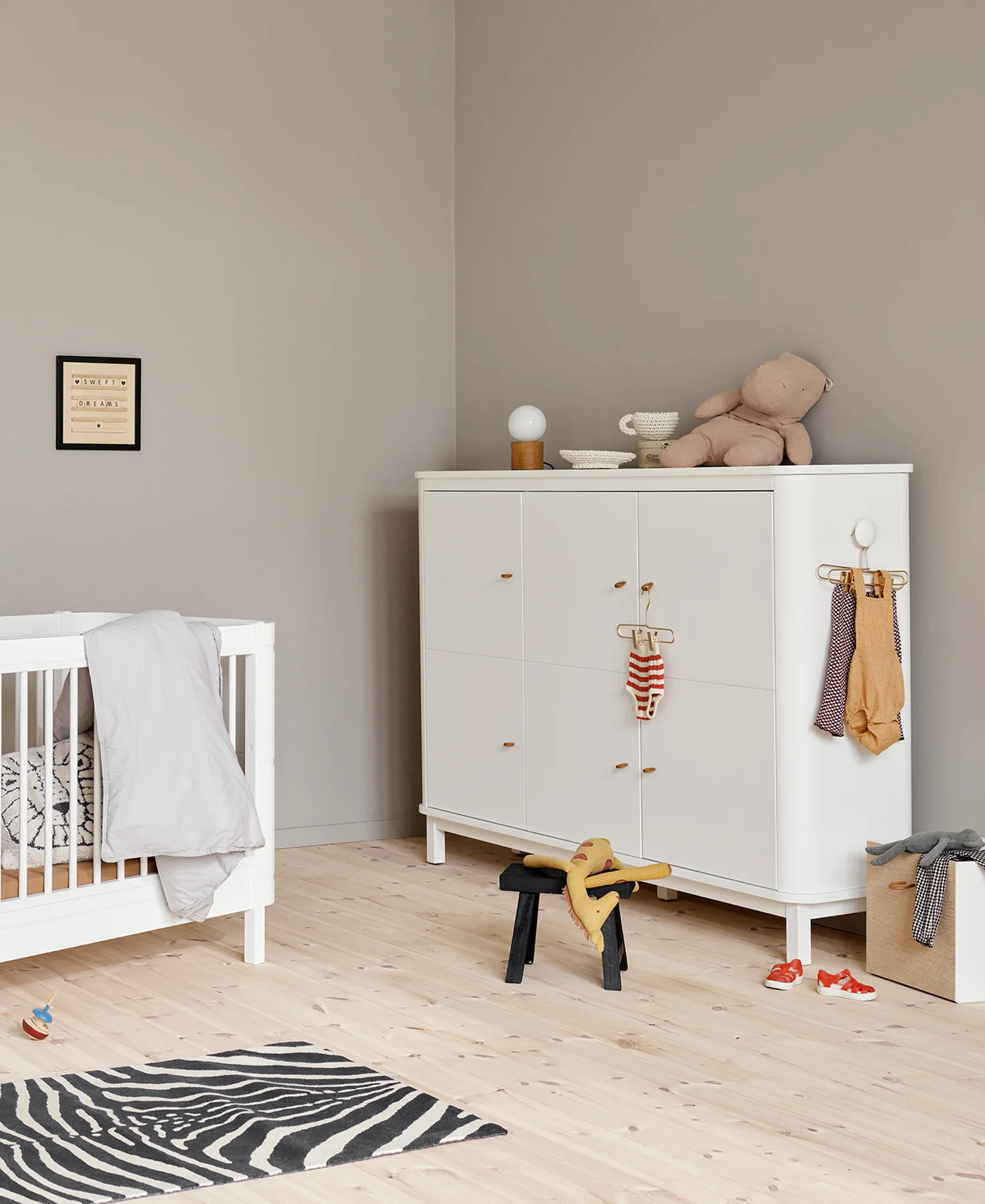 Oliver Furniture - Wood Multi Cupboard | 3 Deuren - White - Image 2