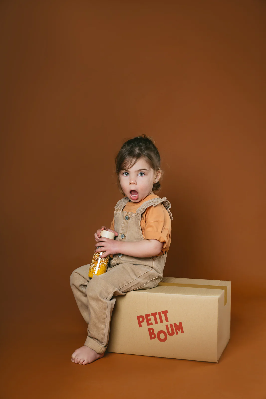 Petit Boum - Sensorische Fles Boerderij | Klank en Kleur - Image 4
