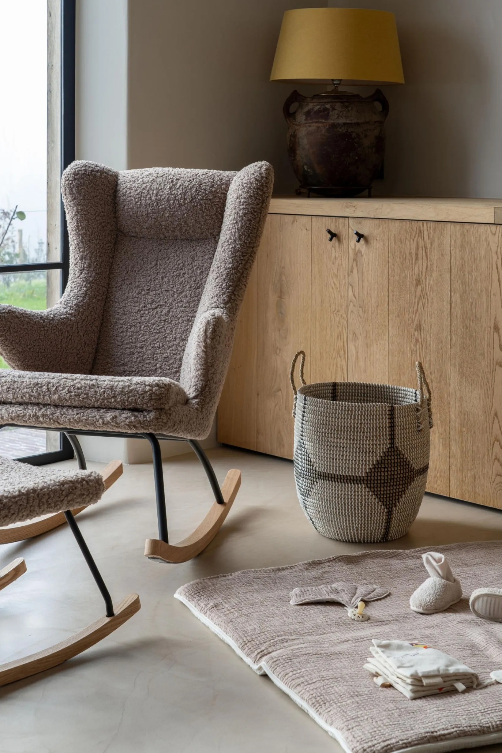 Quax Schommelstoel Adult De Luxe Teddy | Stone | Ergonomisch Ontwerp - Image 4