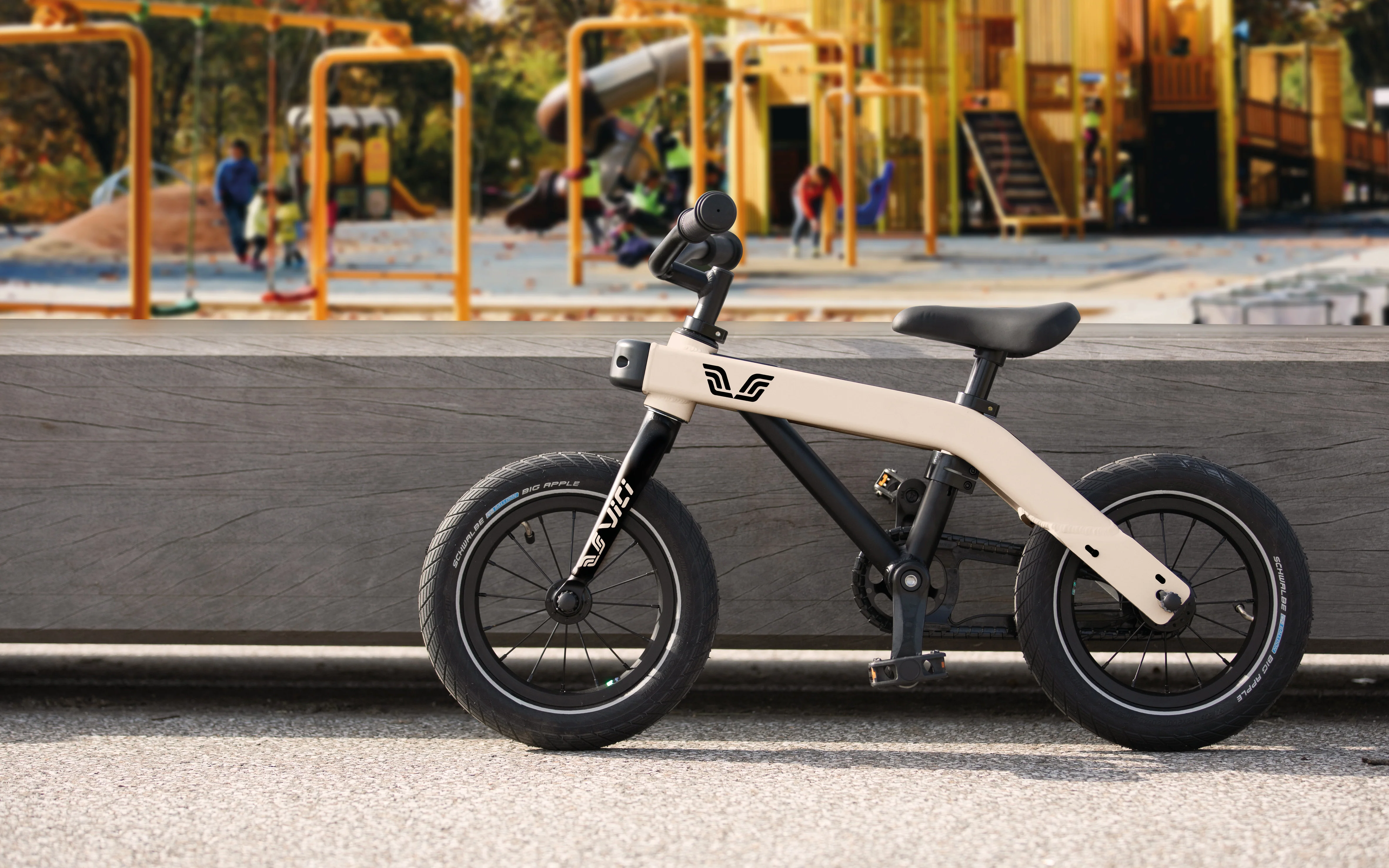 Vici – Meegroei Kinderfiets 3-in-1 | Beige - Image 4